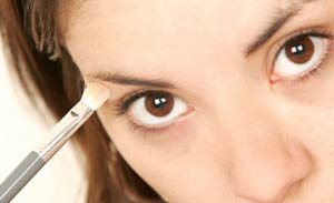 Different Eye Make Up for that Different Look!