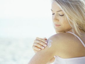 Tanning Lotion Protects Your Skin From Sun Light!