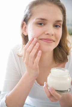 Mineral Make Up To Get Gorgeous Look With Natural Minerals!