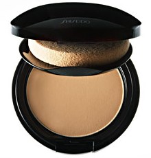 Compact Powder Foundation Is More Suitable For Touch-Ups Away From Home!
