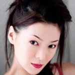 4 Simple Tips To Brighten Up Your Skin!