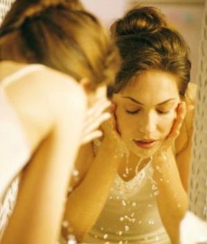 Face Wash for Dry Skin