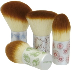 Kabuki Brush