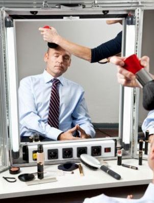 Make-up-Tips-for-Men1