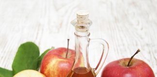 myriad uses of apple cider vinegar for skin