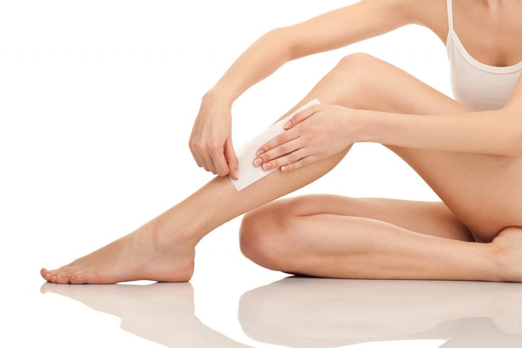 Tired of Getting Waxed by Someone Else? 5 Tips to do it at Home